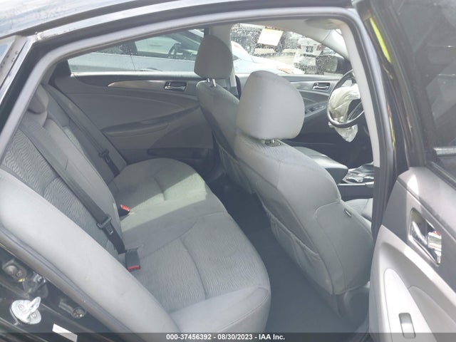 Hyundai SONATA HYBRID 2015 KMHEC4A44FA127645 Image 8