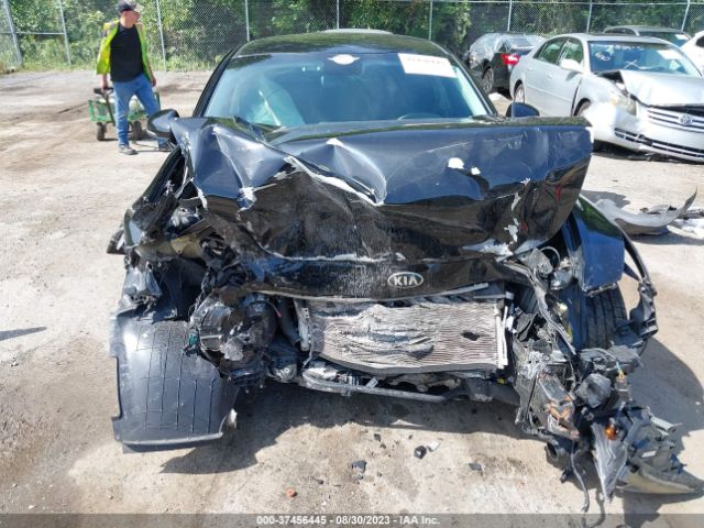 KNAE15LA1J6015428 KIA Stinger Base