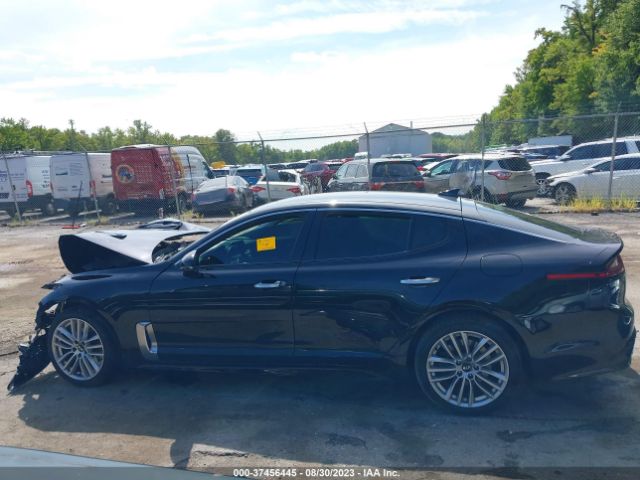 KNAE15LA1J6015428 KIA Stinger Base