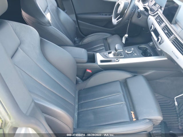 WAUDNCF57KA065641 Audi A5 Sportback Premium