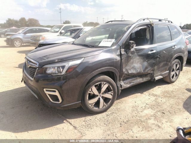 JF2SKAWC8KH576984 Subaru Forester Touring