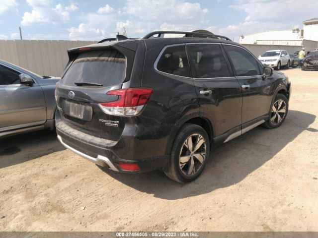JF2SKAWC8KH576984 Subaru Forester Touring