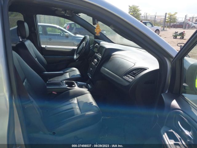 2C4RDGEG2KR534460 Dodge Grand Caravan Gt