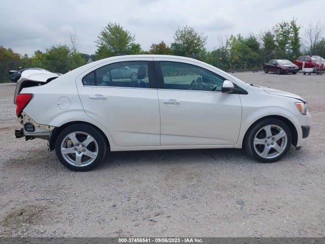 Chevrolet SONIC LTZ 2015 1G1JE5SB5F4119786 Image 14