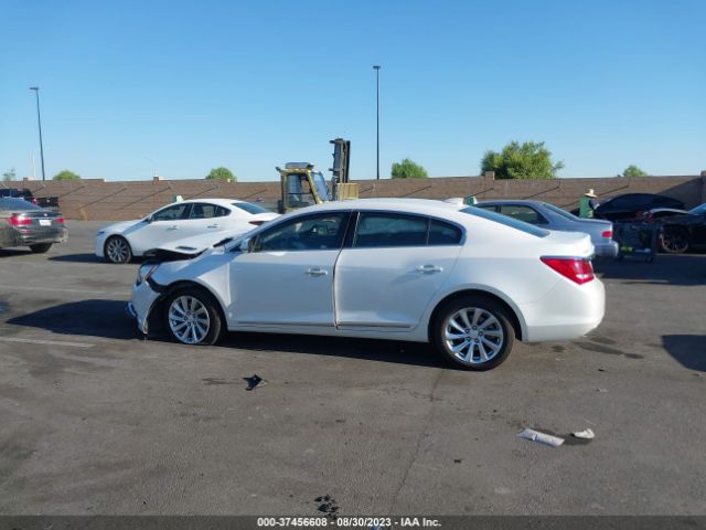1G4GB5G33FF348558 Buick Lacrosse Leather