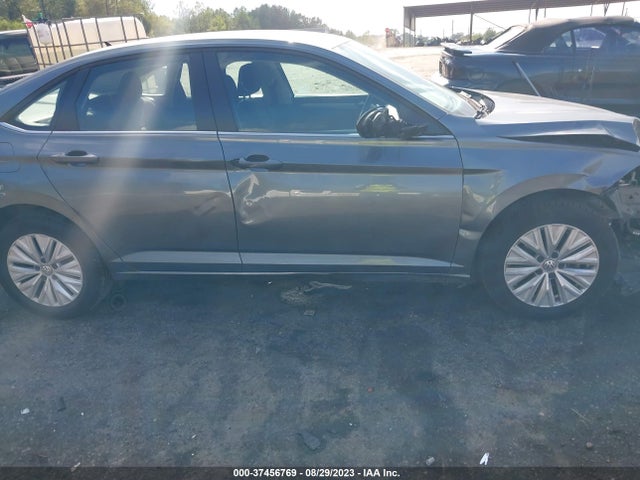 3VWN57BU8KM106547 Volkswagen JETTA S