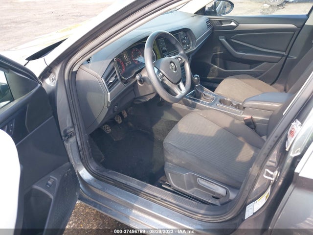 3VWN57BU8KM106547 Volkswagen JETTA S
