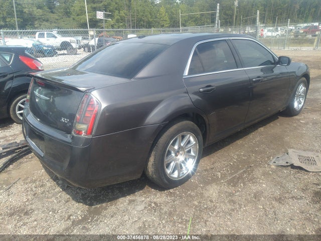 2C3CCABG0EH261608 Chrysler 300 300s