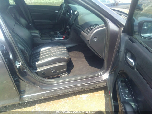 2C3CCABG0EH261608 Chrysler 300 300s