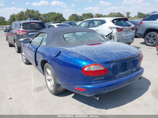 1998 JAGUAR XK8 SAJGX2243WC023044 Photo 2
