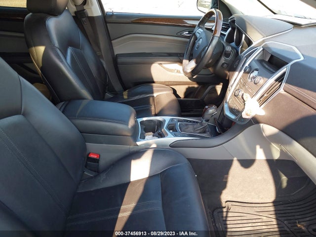 2011 CADILLAC SRX LUXURY COLLECTION VIN: 3GYFNAEY3BS650933