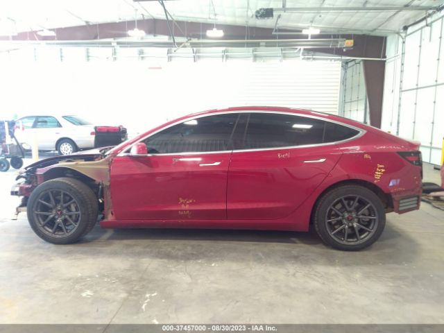 5YJ3E1EB5JF129871 Tesla Model 3 Long Range