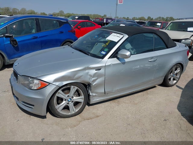 2011 BMW 1 SERIES 128I VIN: WBAUL7C54BVM81219