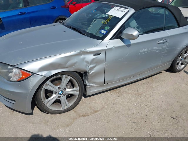 2011 BMW 1 SERIES 128I VIN: WBAUL7C54BVM81219