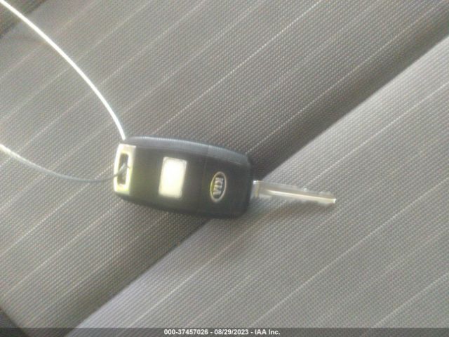 KNAFX4A85F5369382 KIA FORTE EX