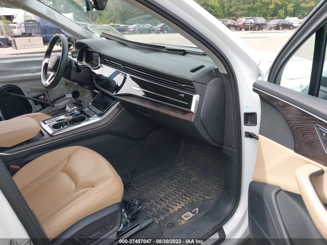 WA1LXAF73MD013692 Audi Q7 Premium Plus
