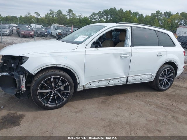 WA1LXAF73MD013692 Audi Q7 Premium Plus