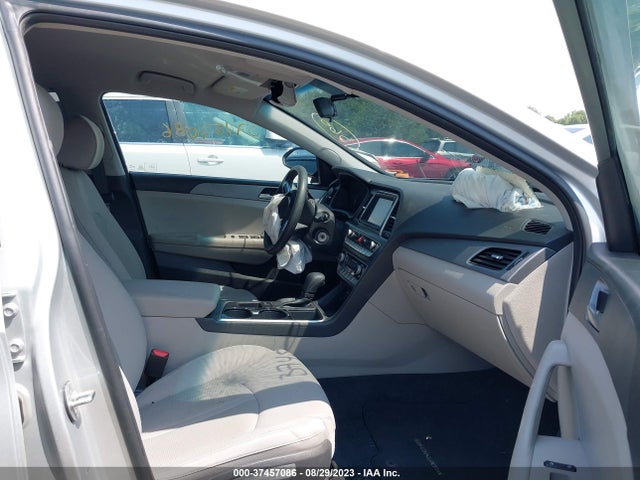 Hyundai SONATA SE 2019 5NPE24AF1KH799982 Image 5