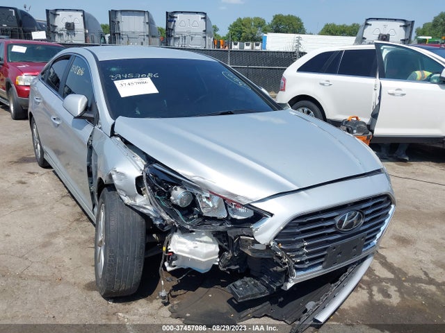 Hyundai SONATA SE 2019 5NPE24AF1KH799982 Image 6
