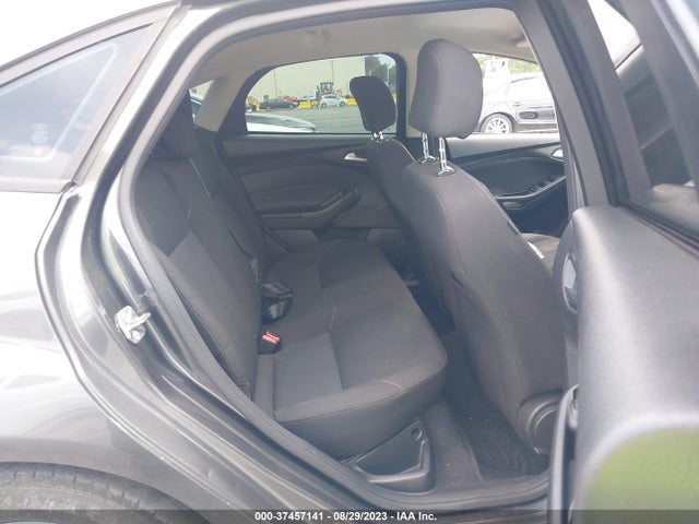 Ford FOCUS SE 2015 1FADP3F26FL252307 Image 8