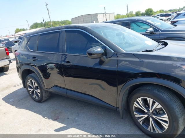 5N1BT3BA9NC695670 Nissan ROGUE SV