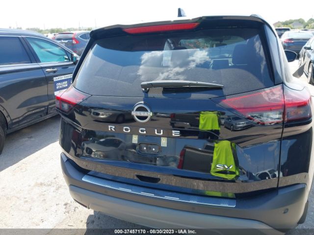5N1BT3BA9NC695670 Nissan ROGUE SV
