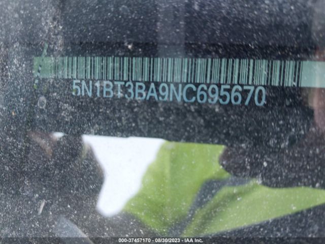 5N1BT3BA9NC695670 Nissan ROGUE SV
