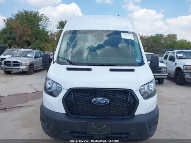 1FTBR3X82NKA74527 Ford TRANSIT CARGO VAN