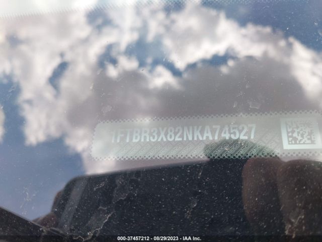 1FTBR3X82NKA74527 Ford TRANSIT CARGO VAN