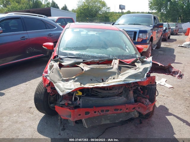 1FADP3K29FL262545 Ford FOCUS SE