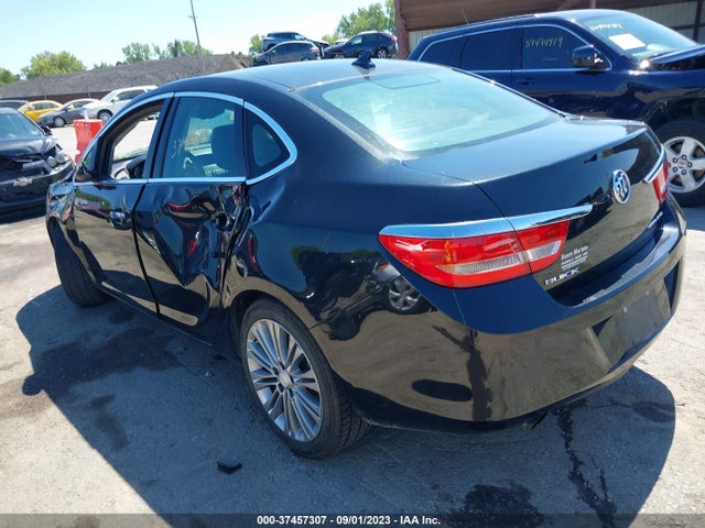 1G4PS5SK5E4115242 Buick Verano Leather Group