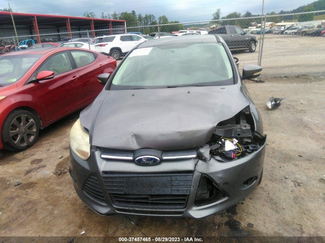 2014 FORD FOCUS SE VIN: 1FADP3K24EL227670