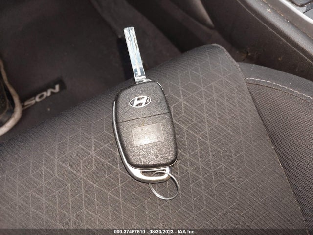 Hyundai TUCSON SE 2016 KM8J3CA42GU116006 Image 3