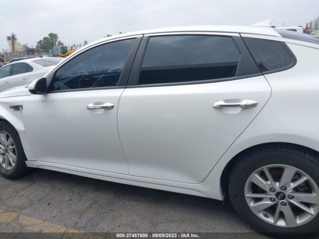 KNAGT4L37G5072651 KIA Optima Lx