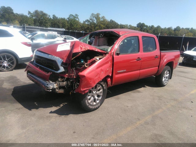 Toyota Tacoma Prerunner 2015 5TFJU4GN1FX090003 Image 2