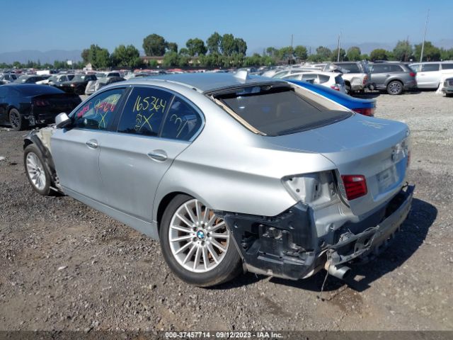 2011 BMW 5 SERIES WBAFU7C56BC782026 Photo 2