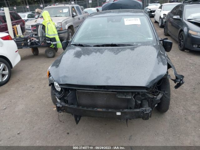 3KPF24AD7LE240185 KIA Forte Lxs