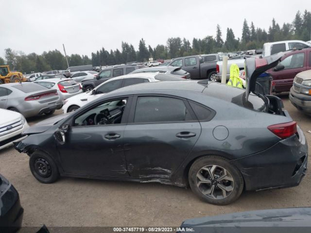 3KPF24AD7LE240185 KIA Forte Lxs