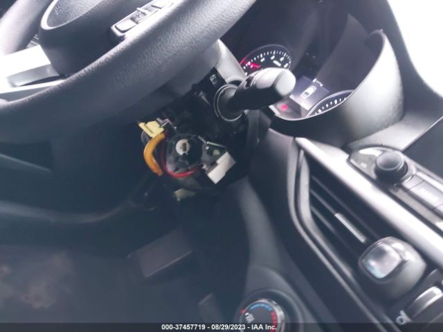 3KPF24AD7LE240185 KIA Forte Lxs