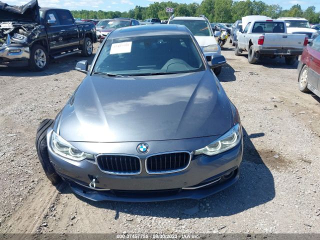 WBA8D9C35HA012004 BMW 3 Series 330i Xdrive