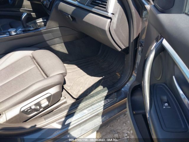 WBA8D9C35HA012004 BMW 3 Series 330i Xdrive