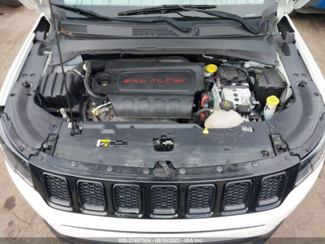 3C4NJDBB6JT313518 Jeep Compass Altitude
