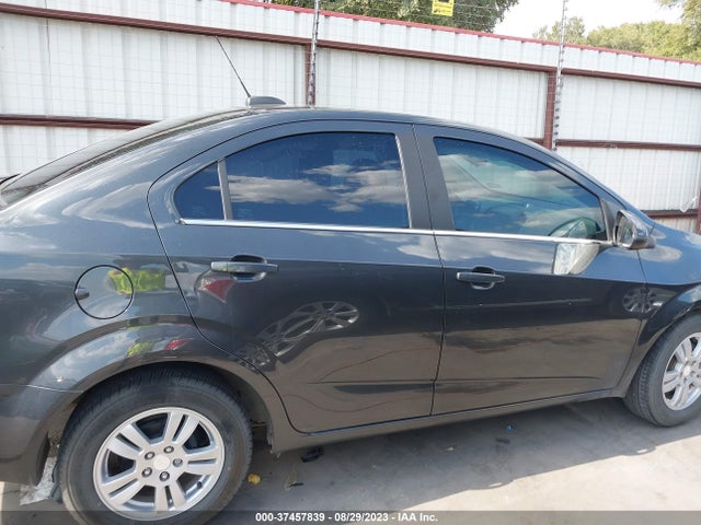 Chevrolet SONIC LT 2016 1G1JC5SHXG4152682 Image 13