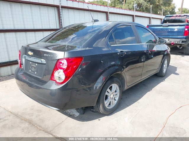 Chevrolet SONIC LT 2016 1G1JC5SHXG4152682 Image 4