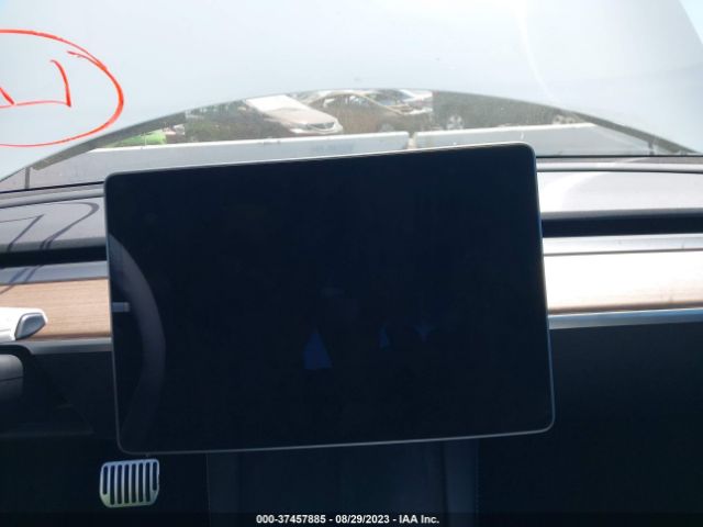 5YJ3E1EA4PF554921 Tesla MODEL 3