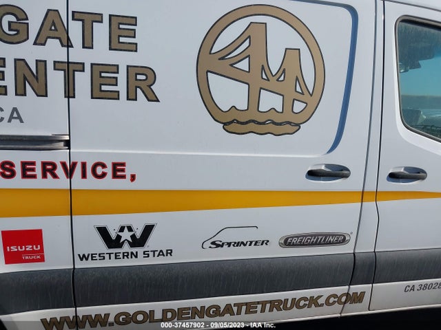 Freightliner Sprinter Van 2019 WDRPF0CD4KP160310 Image 13