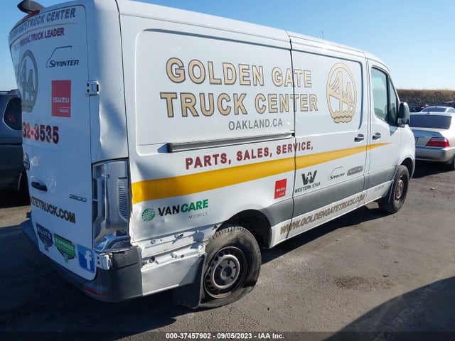 Freightliner Sprinter Van 2019 WDRPF0CD4KP160310 Image 4