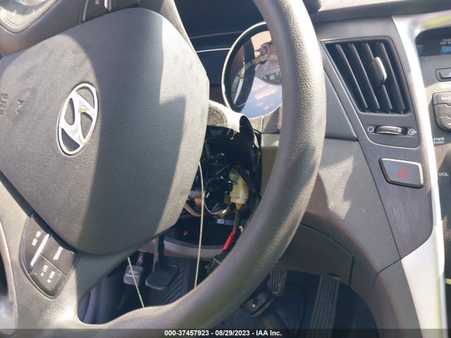 2013 HYUNDAI SONATA GLS PZEV VIN: 5NPEB4AC0DH601241