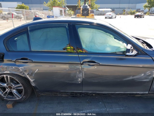 BMW 3 Series 330i 2017 WBA8B9C38HK885679 Image 14