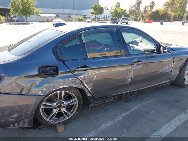 BMW 3 Series 330i 2017 WBA8B9C38HK885679 Image 6